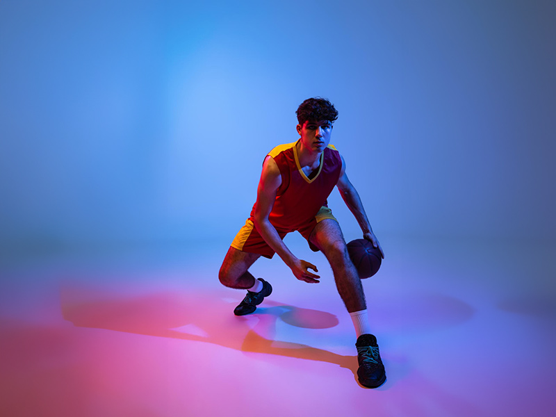 小吧现场采访！卢：赛间我强调要以正确方式打球！不能一对一强打